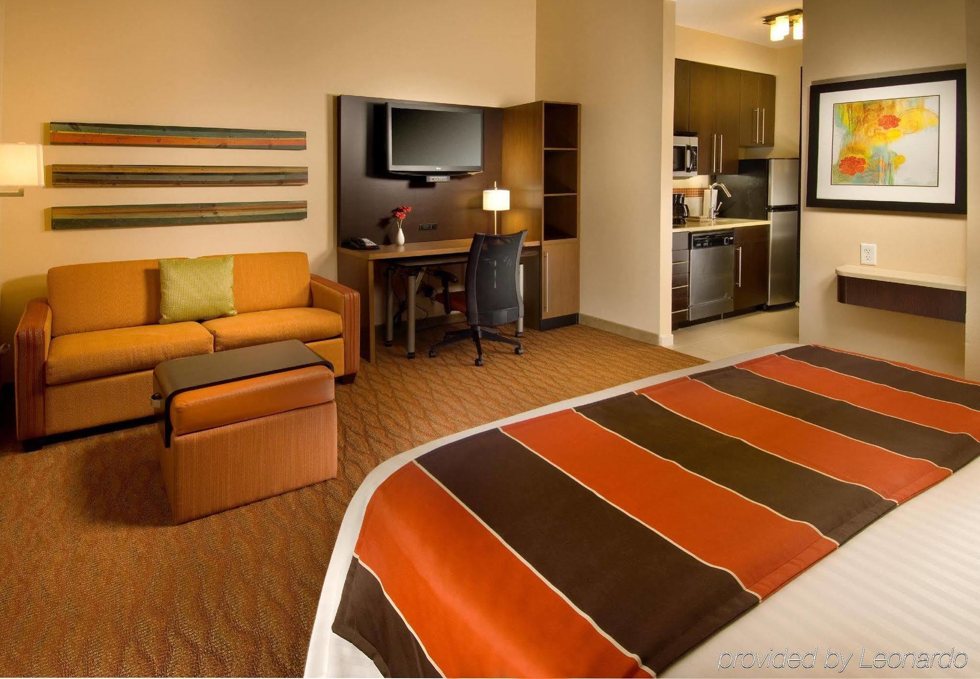 Towneplace Suites By Marriott San Antonio Downtown Riverwalk Room photo